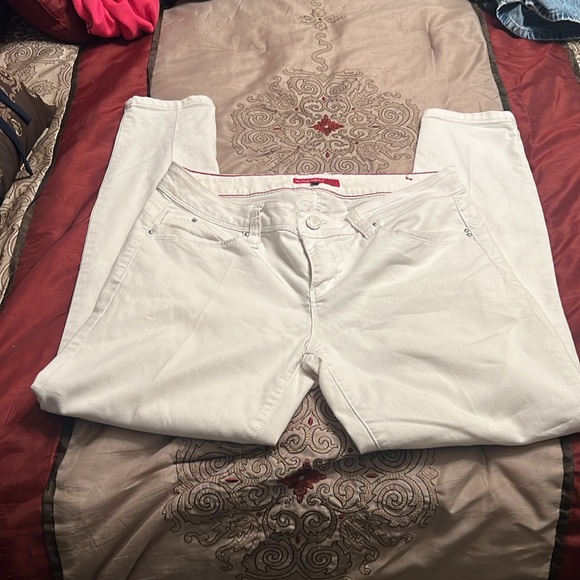 WannaBettaButt? YMI white jeans size 13 - Picture 4 of 4